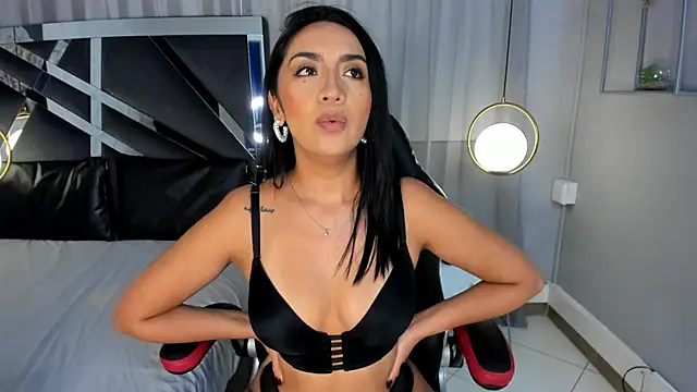 Snapshot of MAGIC_AURORAA chatting on 10, 1, 2025 MAGIC AURORAA online show from 10, 1, 2025