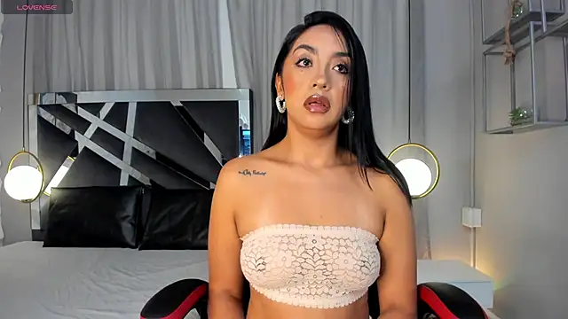 Snapshot of MAGIC_AURORAA chatting on 11, 1, 2025 MAGIC AURORAA online show from 11, 1, 2025