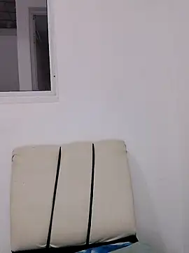 Brendabluee online show from 12, 1, 2025