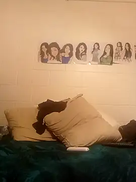 k1oudE online show from 6, 10, 2025