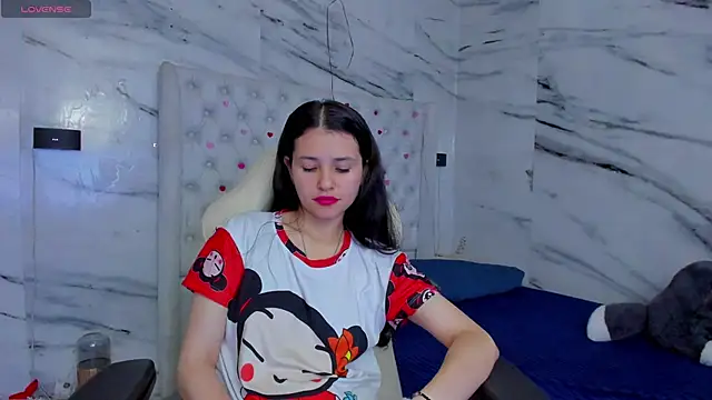 Snapshot of arissha_lee chatting on 27, 5, 2026 arissha lee online show from 27, 5, 2026