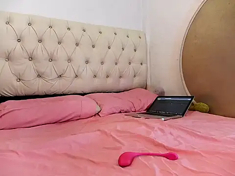 Rocket1978 online show from 16, 10, 2025