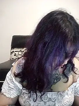 Miss Amelie online show from 27, 2, 2025