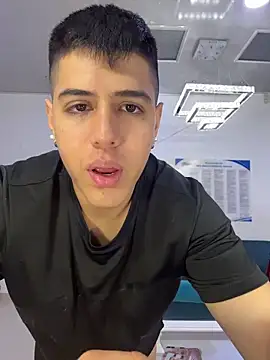 Angel Khouri online show from 3, 3, 2026