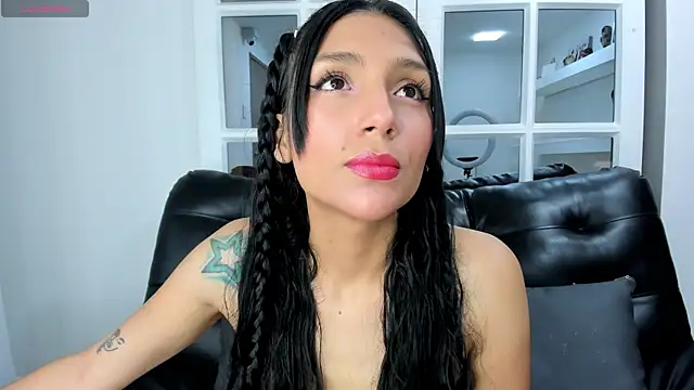 miss   evangeline online show from 20, 2, 2025