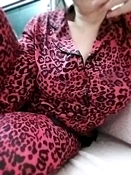 derya35 online show from 4, 12, 2025