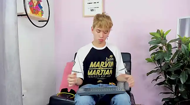 Brian-Ausslos online show from 12, 1, 2025