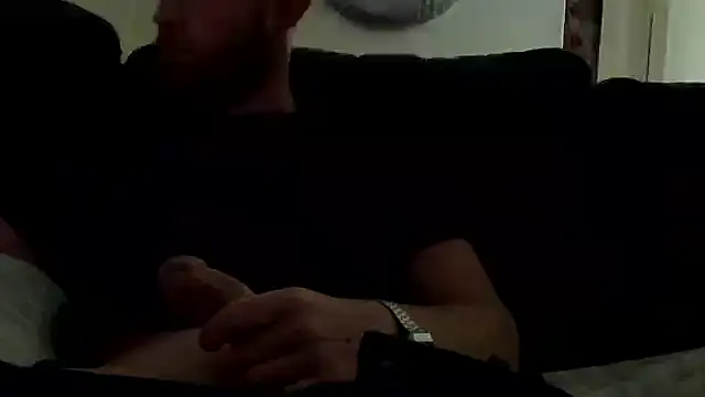 Snapshot of bjay1210 chatting on 7, 11, 2025 bjay1210 online show from 7, 11, 2025