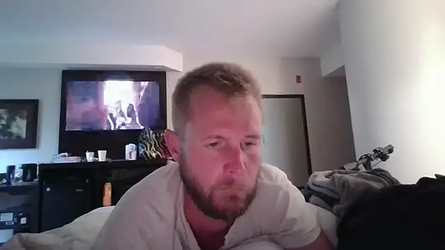 Snapshot of bjay1210 chatting on 14, 1, 2026 bjay1210 online show from 14, 1, 2026