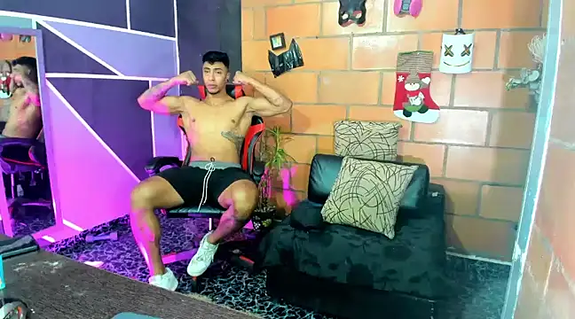 Adam Valenciia online show from 3, 1, 2025