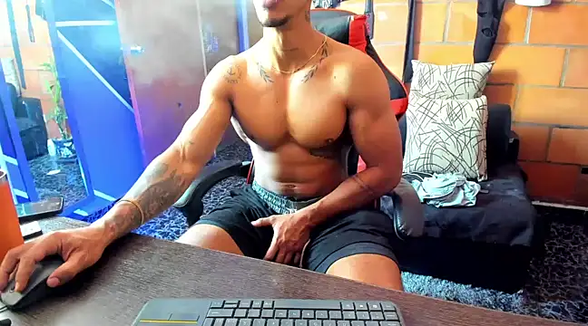 Adam Valenciia online show from 11, 3, 2025