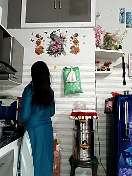 Best-Couple online show from 18, 9, 2025