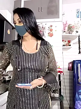 Best-Couple online show from 9, 11, 2025