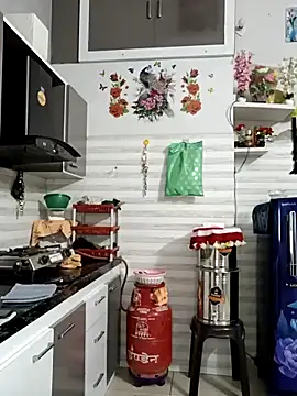 Best-Couple online show from 27, 2, 2026