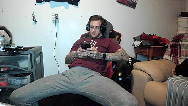 JamesMichael88 online show from 5, 3, 2025