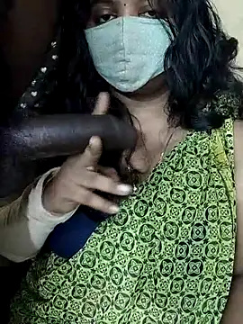 Snapshot of Rathi22 chatting on 13, 5, 2026 Rathi22 online show from 13, 5, 2026