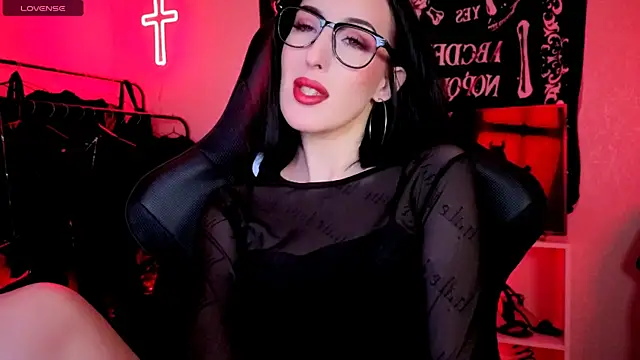 Snapshot of Miss_Alice__ chatting on 26, 5, 2026 Miss Alice online show from 26, 5, 2026