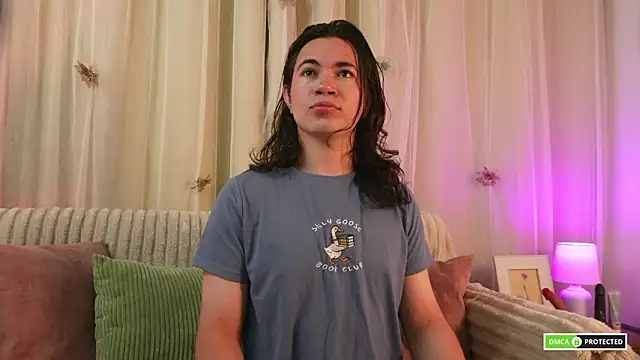 Snapshot of cute_erelis_ chatting on 9, 2, 2026 cute erelis online show from 9, 2, 2026