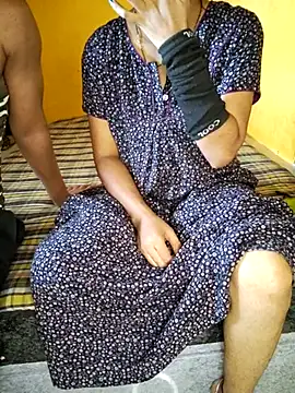 lovelygirl4567 online show from 7, 3, 2025