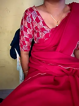 lovelygirl4567 online show from 25, 10, 2025