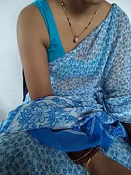 Snapshot of lovelygirl4567 chatting on 9, 7, 2026 lovelygirl4567 online show from 9, 7, 2026