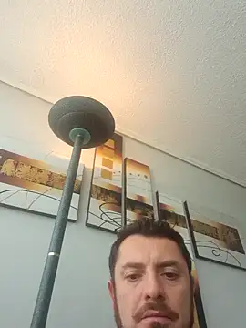 Snapshot of andy80111 chatting on 7, 11, 2025 andy80111 online show from 7, 11, 2025