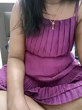 Snapshot of Tamil_Vishalini chatting on 2, 5, 2026 Tamil Vishalini online show from 2, 5, 2026