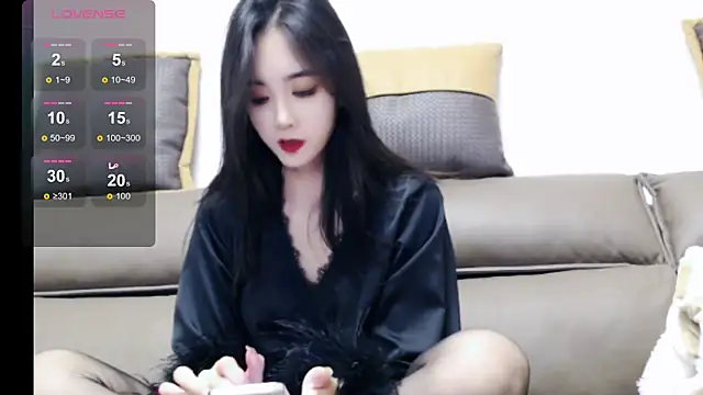 Snapshot of xiaotiantian-76 chatting on 25, 1, 2025 xiaotiantian-76 online show from 25, 1, 2025