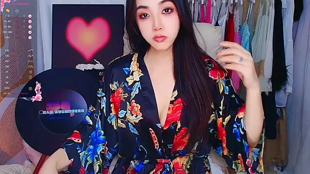 Snapshot of xiaotiantian-76 chatting on 15, 11, 2025 xiaotiantian-76 online show from 15, 11, 2025