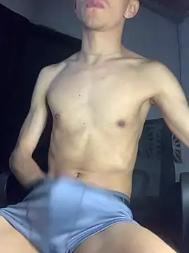 Snapshot of gabrielzinnnn085 chatting on 5, 3, 2026 gabrielzinnnn085 online show from 5, 3, 2026