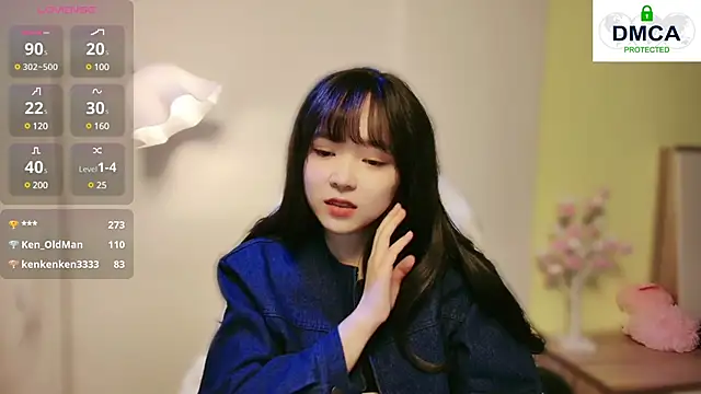 Snapshot of Chenjing0 chatting on 5, 1, 2025 Chenjing0 online show from 5, 1, 2025