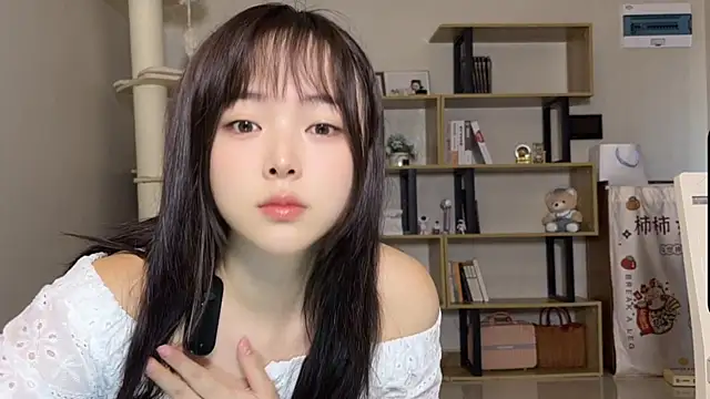 Snapshot of Chenjing0 chatting on 4, 10, 2025 Chenjing0 online show from 4, 10, 2025