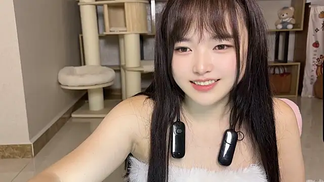 Snapshot of Chenjing0 chatting on 5, 10, 2025 Chenjing0 online show from 5, 10, 2025