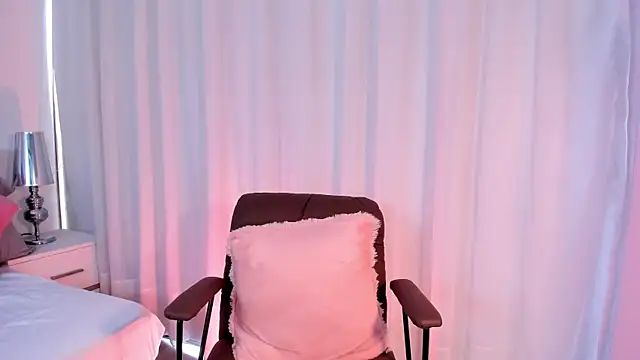 LiaCathaleya online show from 11, 2, 2026