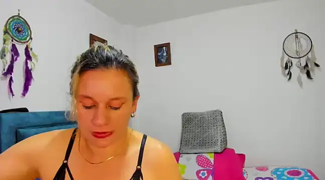 sofi saliva2511 online show from 6, 3, 2025