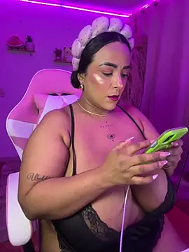 Snapshot of ariadna_cooper chatting on 9, 5, 2026 ariadna cooper online show from 9, 5, 2026