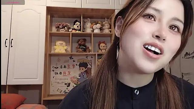 Lucky-xiuxiu online show from 19, 2, 2025