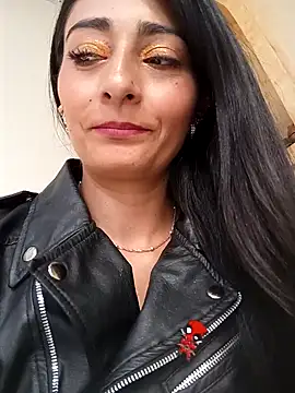 BELLA--26 online show from 5, 2, 2025