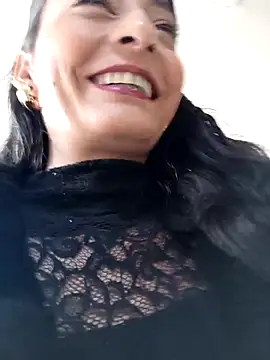 BELLA--26 online show from 24, 2, 2025