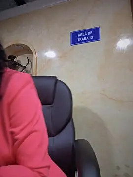 BELLA--26 online show from 9, 9, 2025