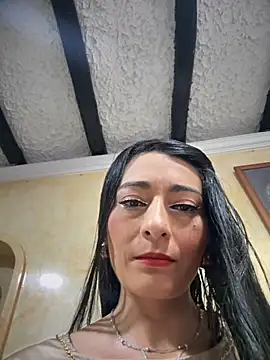 BELLA--26 online show from 11, 9, 2025