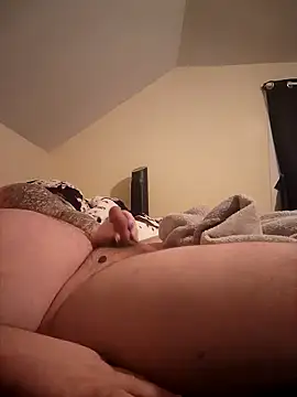 Snapshot of thickdaddy10 chatting on 30, 1, 2025 thickdaddy10 online show from 30, 1, 2025