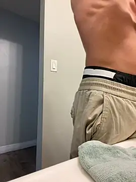 Snapshot of leisurelycriminal chatting on 21, 3, 2025 leisurelycriminal online show from 21, 3, 2025