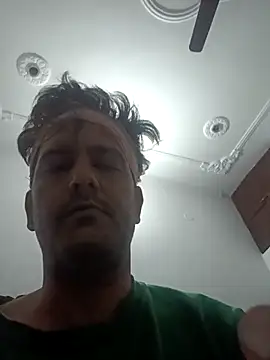 Snapshot of MAGNETICDADDY8 chatting on 17, 3, 2025 MAGNETICDADDY8 online show from 17, 3, 2025