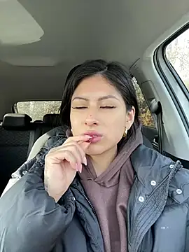 Snapshot of QueenFernanda chatting on 22, 1, 2025 QueenFernanda online show from 22, 1, 2025