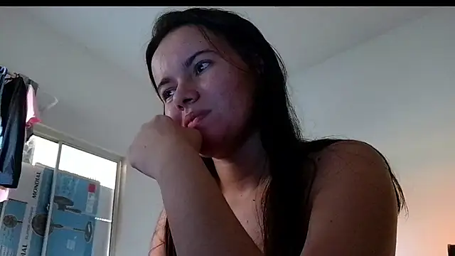 Snapshot of camillebr chatting on 28, 1, 2025 camillebr online show from 28, 1, 2025