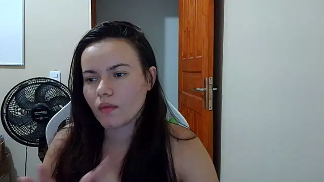 Snapshot of camillebr chatting on 20, 2, 2025 camillebr online show from 20, 2, 2025