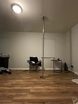 Yoshibaby2670 online show from 24, 2, 2025