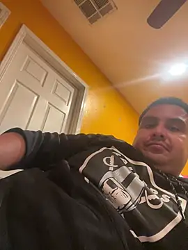 Snapshot of LA_cloudzzpnp chatting on 8, 1, 2025 LA cloudzzpnp online show from 8, 1, 2025