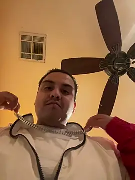 Snapshot of LA_cloudzzpnp chatting on 11, 1, 2025 LA cloudzzpnp online show from 11, 1, 2025